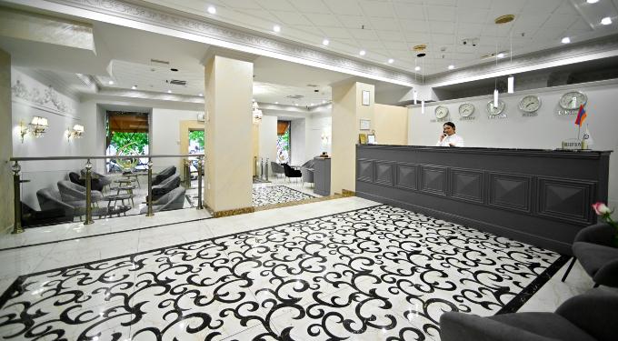 Imperial Palace Hotel