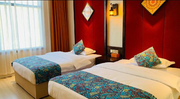 Baiyunjian Hotel (Xinduqiao)