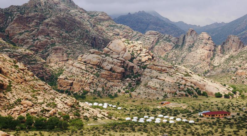 Khoyor Zagal Ger Camp